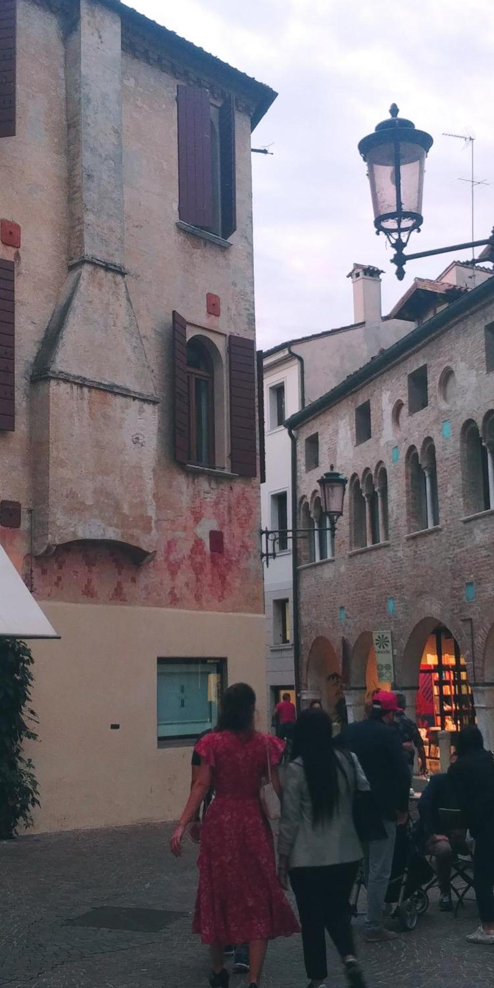 Ampi Spazi, A Piedi In Centro. Apartment Treviso Exterior foto